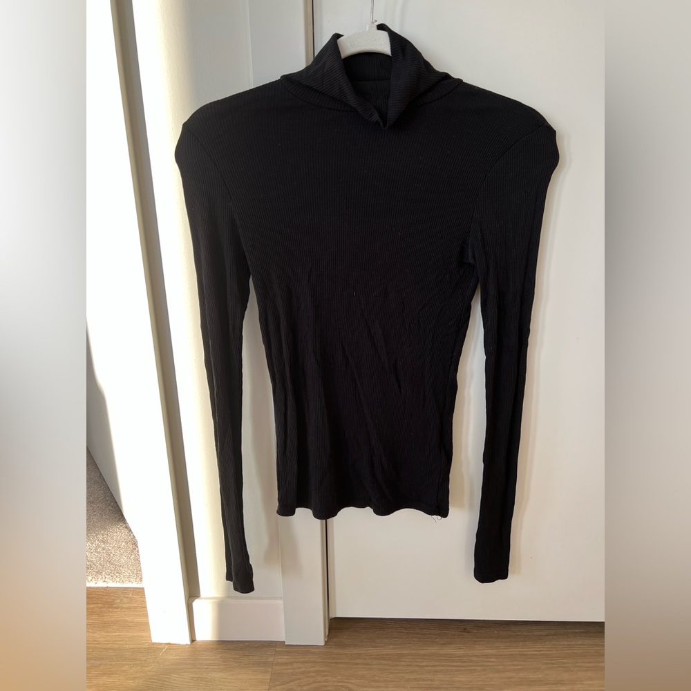 Urban Outfitters black turtleneck shirt